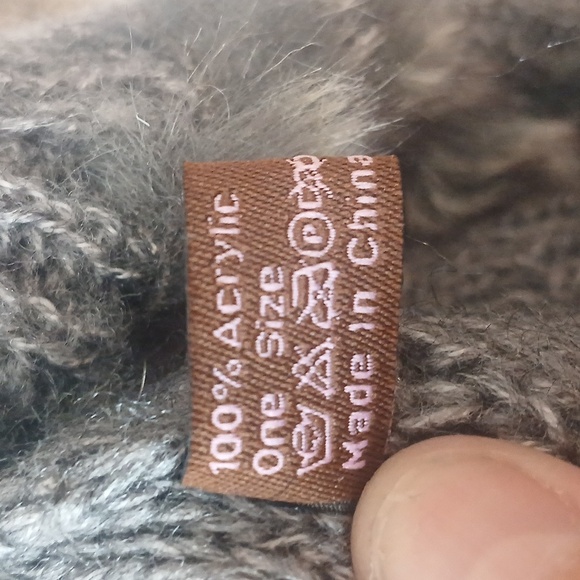 Boutique Gray Crochet And Mink Fringed Women's Sweater - Picture 5 of 5